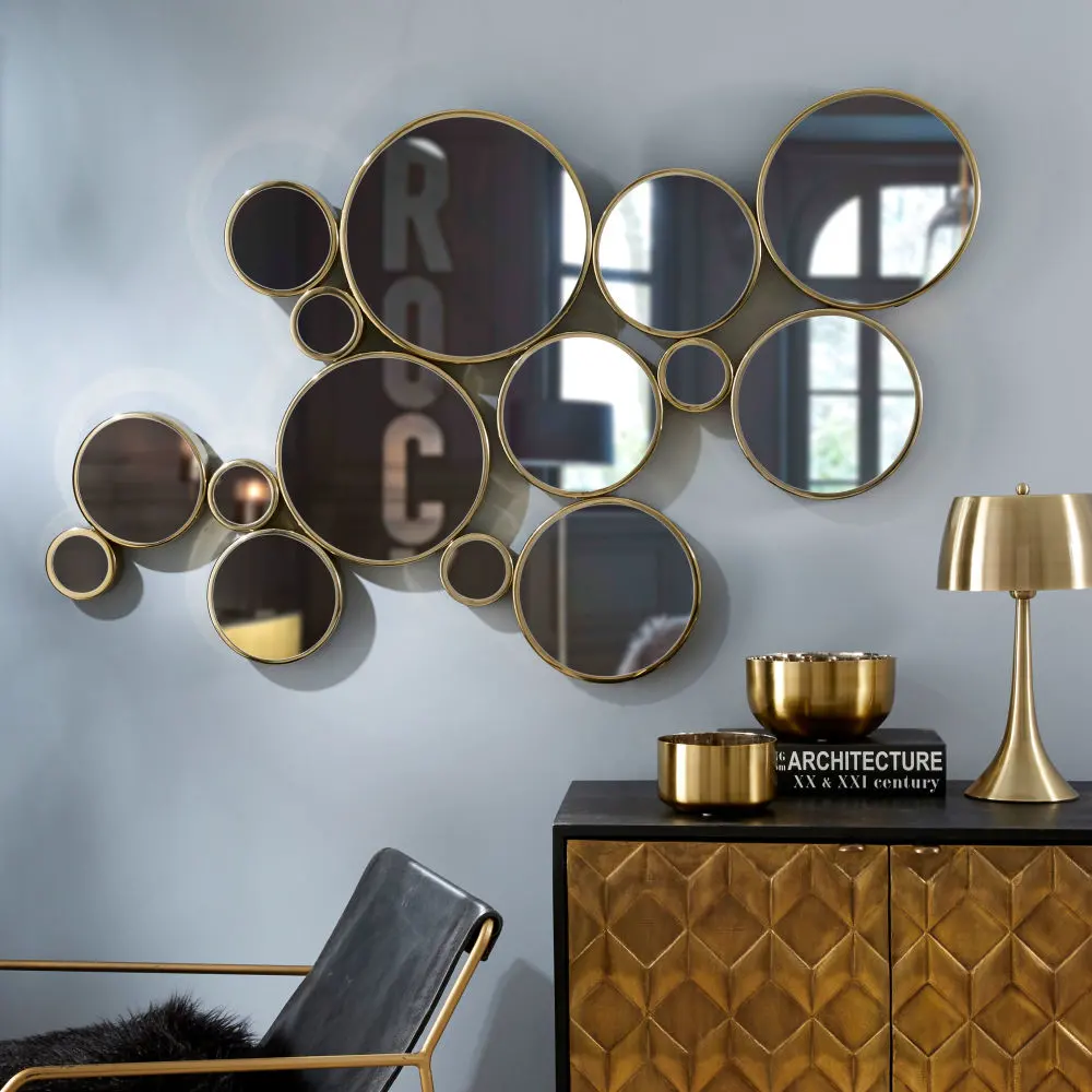 Le miroir dore pour un effet elegant