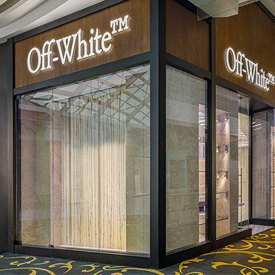 Off-White TM, la marque de luxe qui repousse les limites de la créativité