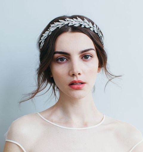 Le serre-tête fait son grand retour